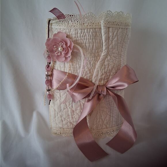 Victorian Junk Journal Scrapbook
w/ Cards, Bookmarks, Die Cuts & Nostalgia - Picture 1 of 16